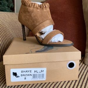 Mi iM brown heeled open-toe bootie